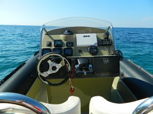 Skipper 95 4U - Speed Boat for rent